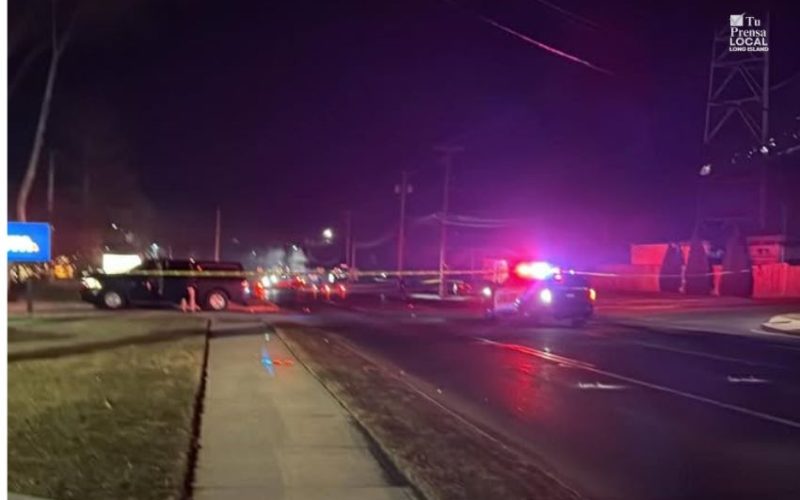 Peatón fue atropellado en la Ruta 58 el jueves 8 de enero en Riverhead. Captura de Pantalla de cortesía